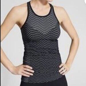 ATHLETA Finish Fast Black/Grey Chevron Seamless Racerback TANK- Size XL